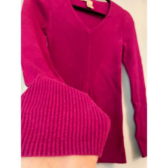DKNY Jeans, Size Medium, Berry Purple Rib Knit Sweater, Super Soft Bump Friendly - Picture 3 of 8